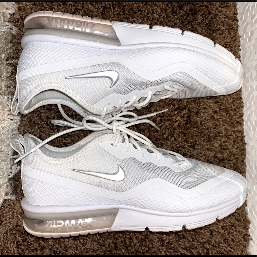 Nike Woman’s shoes